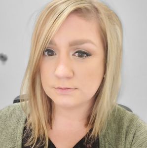 Meet your Posher, Kristen